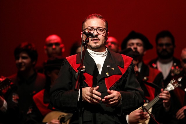 Imagem número 2 da galeria FITU