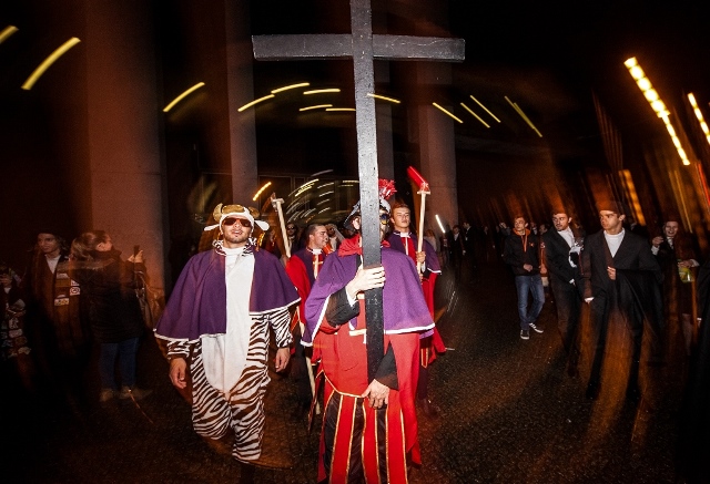 Imagem número 3 da galeria Velório