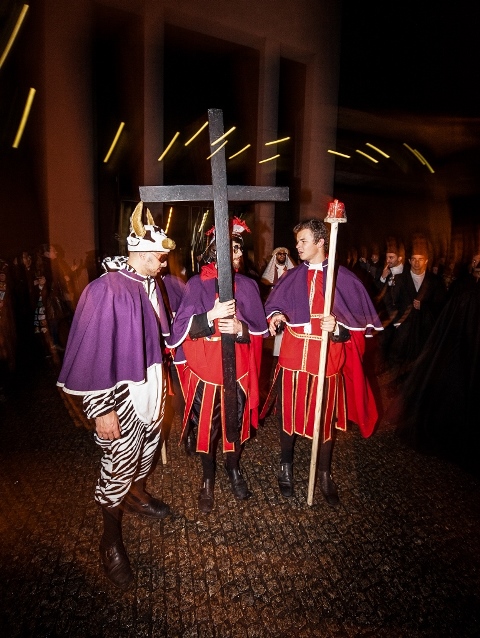 Imagem número 2 da galeria Velório