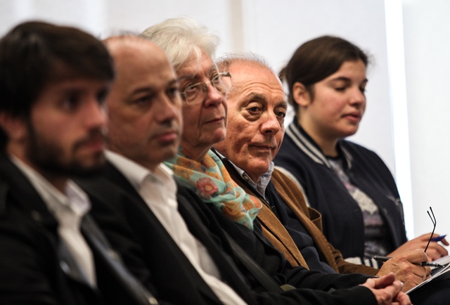 Imagem número 7 da galeria Conferência 