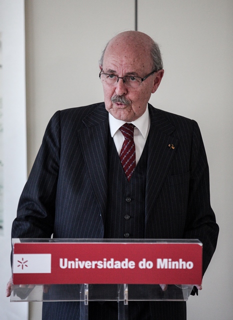 Imagem número 2 da galeria Inauguração da Biblioteca Fernão Mendes Pinto