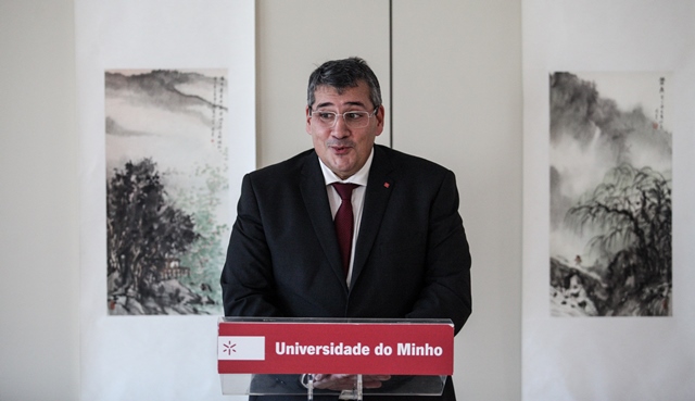 Imagem número 7 da galeria Inauguração da Biblioteca Fernão Mendes Pinto
