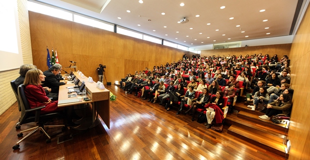 Imagem número 8 da galeria Cátedra Lloyd Braga