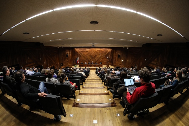 Imagem número 3 da galeria Debate Conselho Geral