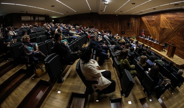 Imagem número 5 da galeria Debate Conselho Geral