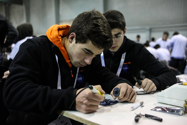 Imagem número 3 da galeria Roboparty