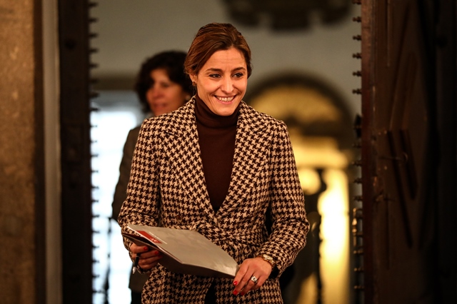 Imagem número 5 da galeria Tomada de posse da Pro-Reitora Manuela Martins