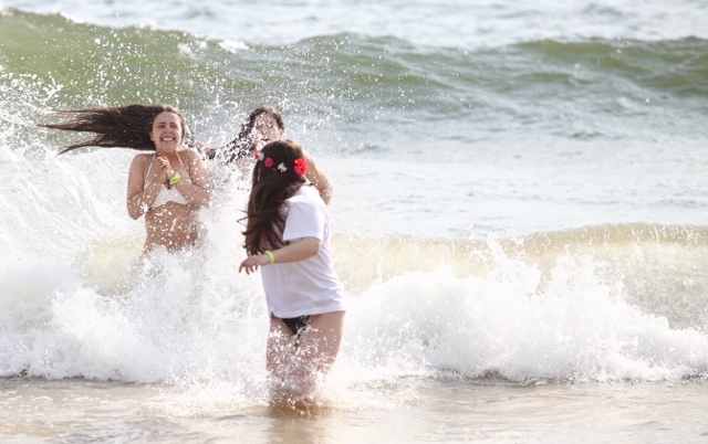 Imagem número 10 da galeria Gata na Praia