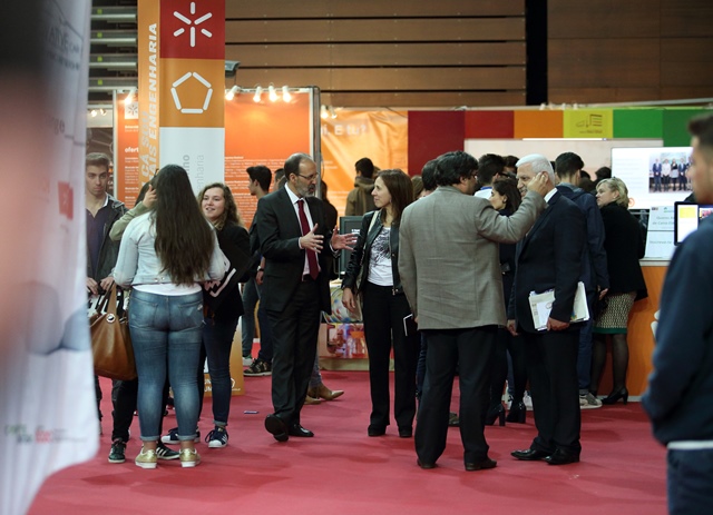 Imagem número 8 da galeria 4U