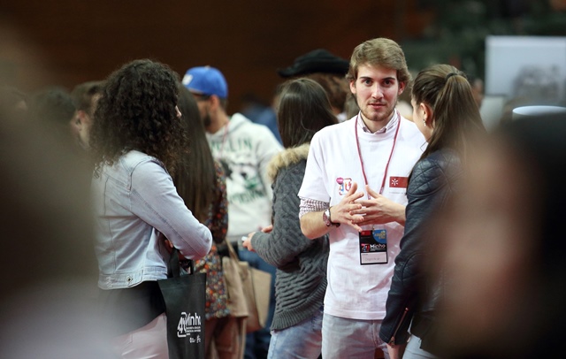 Imagem número 5 da galeria 4U