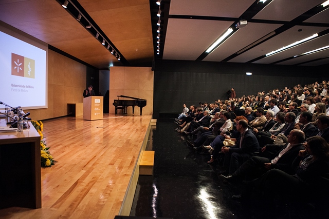 Imagem número 8 da galeria Aniversário Escola de Medicina