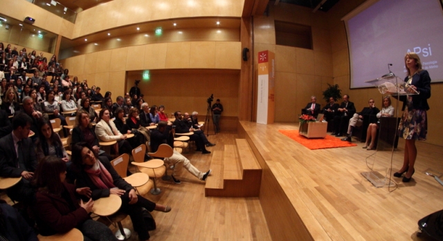 Imagem número 1 da galeria Aniversário Escola de Psicologia