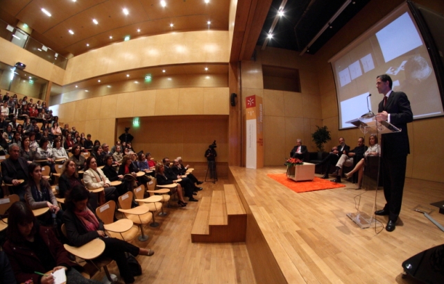 Imagem número 4 da galeria Aniversário Escola de Psicologia