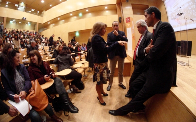 Imagem número 6 da galeria Aniversário Escola de Psicologia