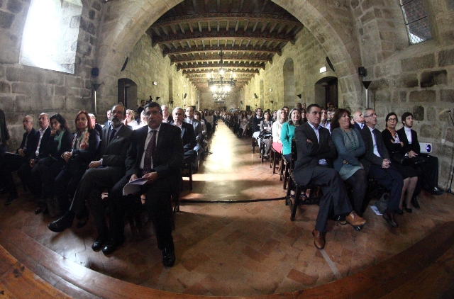 Imagem número 7 da galeria Bolsas de Excelência