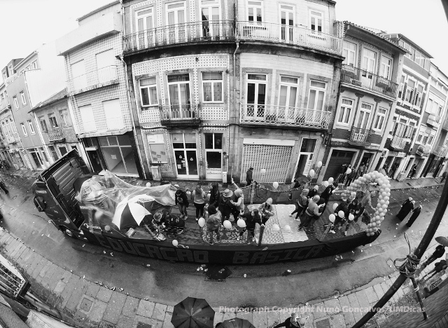 Imagem número 2 da galeria Cortejo
