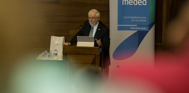 Imagem número 6 da galeria Prémio Nobel da Física visita UMnho