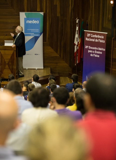 Imagem número 9 da galeria Prémio Nobel da Física visita UMnho