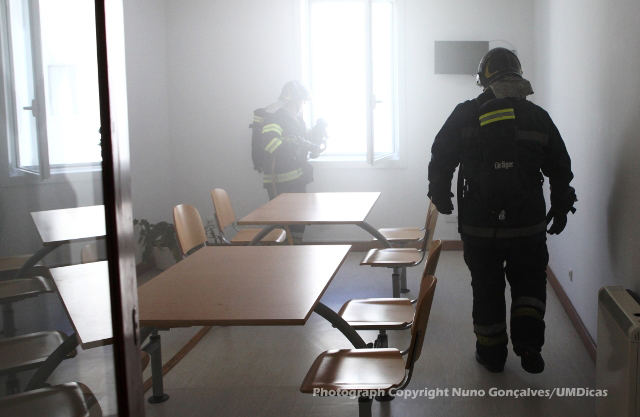Imagem número 9 da galeria Simulacro Incêndio nos SASUM
