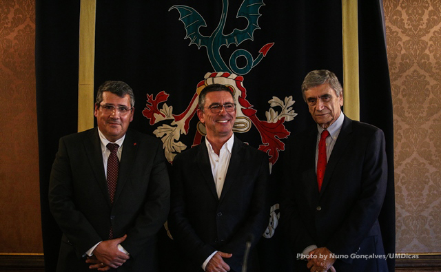 Imagem número 3 da galeria Tomada de posse do Pro-Reitor Guilherme Pereira