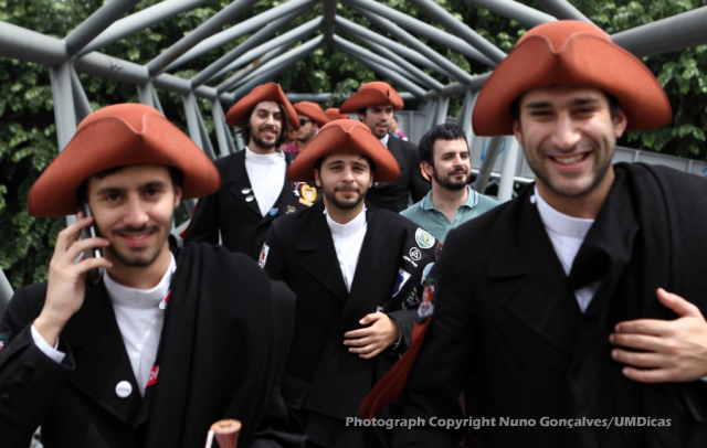 Imagem número 3 da galeria Cortejo