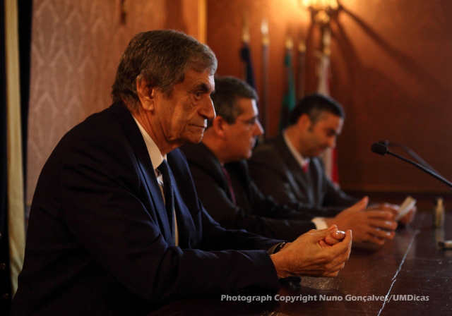 Imagem número 8 da galeria Tomada de posse do Pro-Reitor Fernando Alexandre