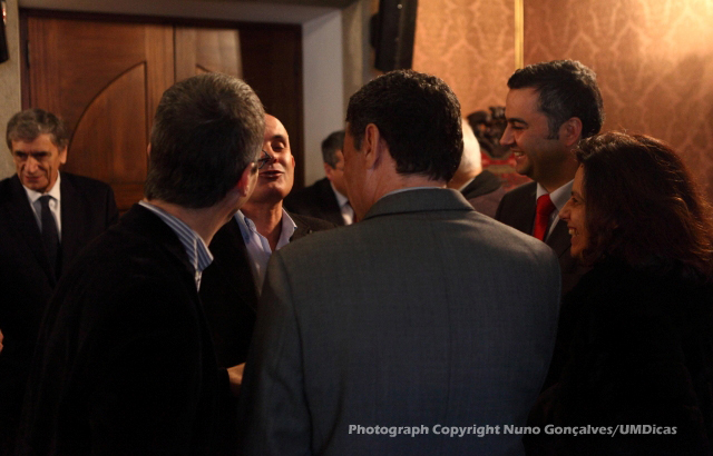 Imagem número 1 da galeria Tomada de posse do Pro-Reitor Fernando Alexandre