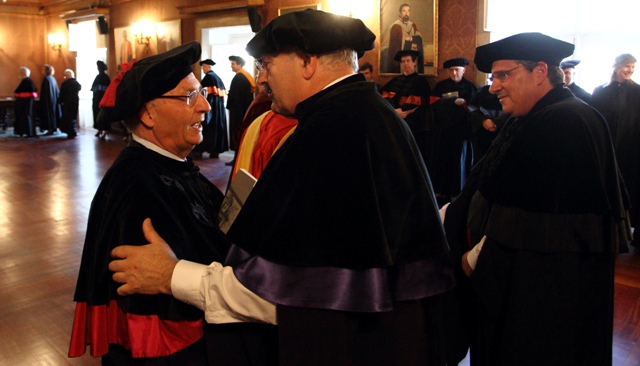 Imagem número 4 da galeria Doutoramentos Honoris Causa