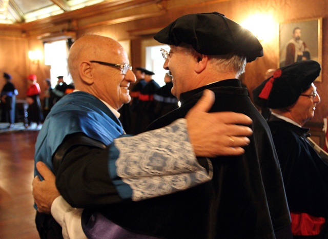 Imagem número 9 da galeria Doutoramentos Honoris Causa