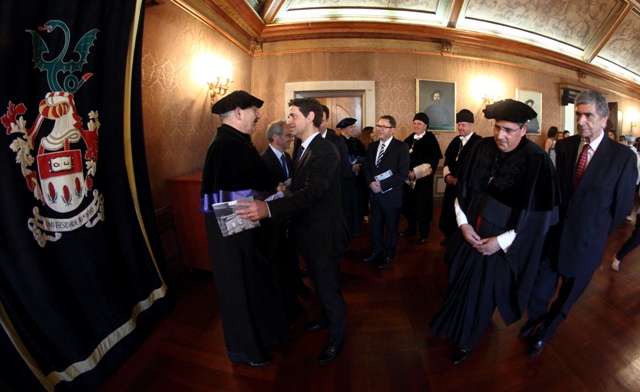 Imagem número 2 da galeria Doutoramentos Honoris Causa