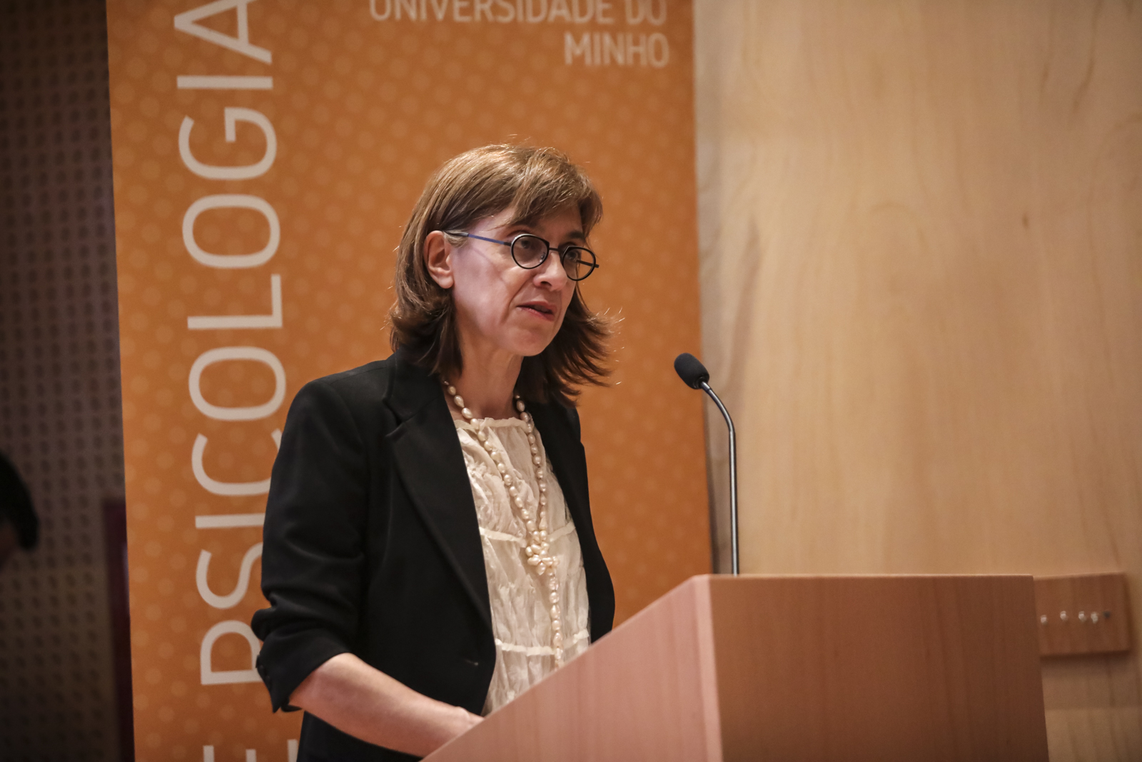 Imagem número 3 da galeria Aniversário Escola de Psicologia