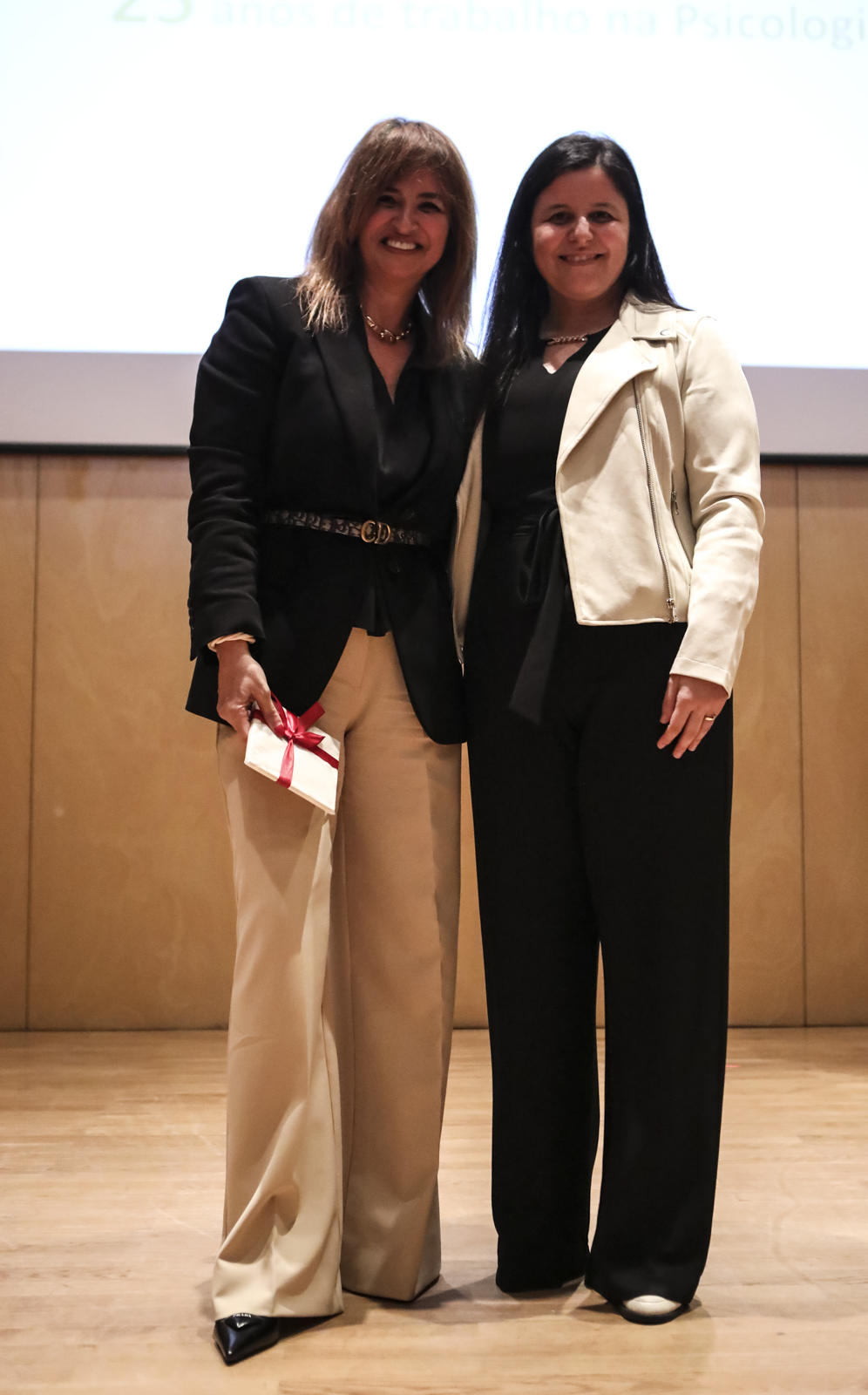 Imagem número 10 da galeria Aniversário Escola de Psicologia