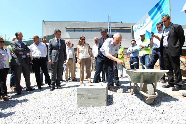 Imagem número 4 da galeria Lançamento da primeira pedra da biblioteca em Azurém