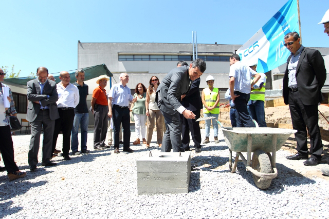 Imagem número 7 da galeria Lançamento da primeira pedra da biblioteca em Azurém