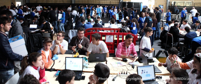 Imagem número 2 da galeria Roboparty
