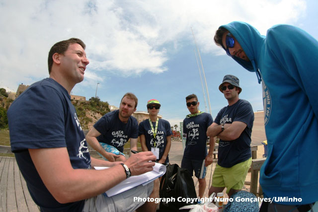 Imagem número 4 da galeria Gata na Praia