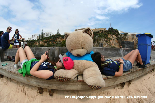 Imagem número 5 da galeria Gata na Praia