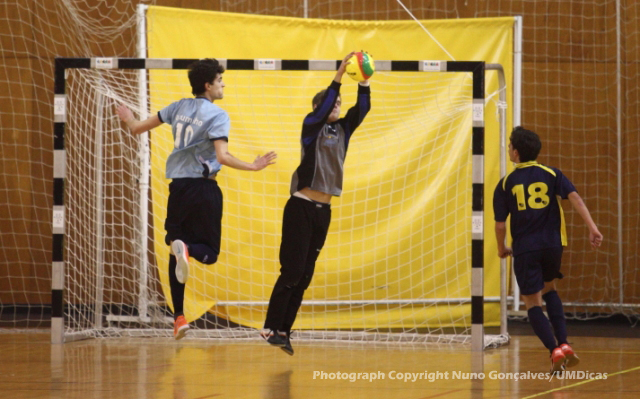 Imagem número 4 da galeria Jornada Concentrada de Apuramento Futsal M