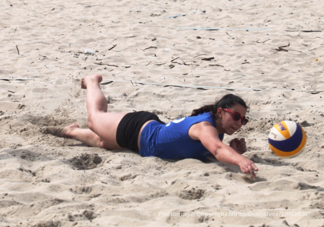 Imagem número 2 da galeria CNU Voleibol de Praia