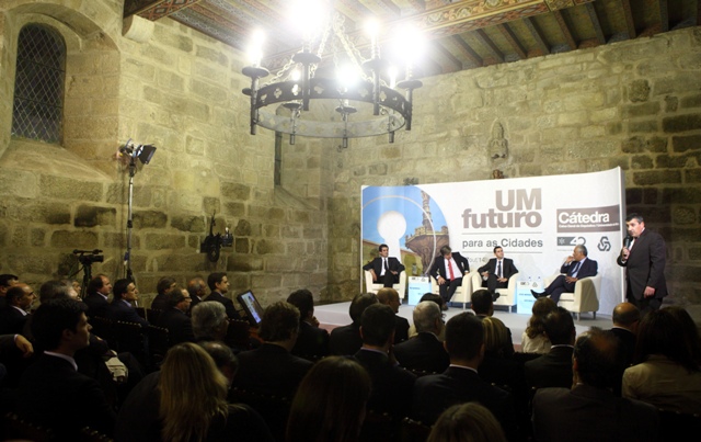 Imagem número 2 da galeria UM futuro para as cidades