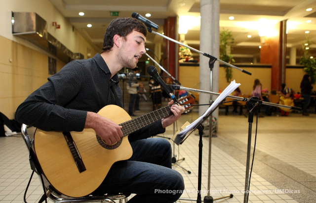 Imagem número 2 da galeria Festa Natal SASUM