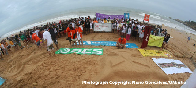 Imagem número 9 da galeria Gata na Praia