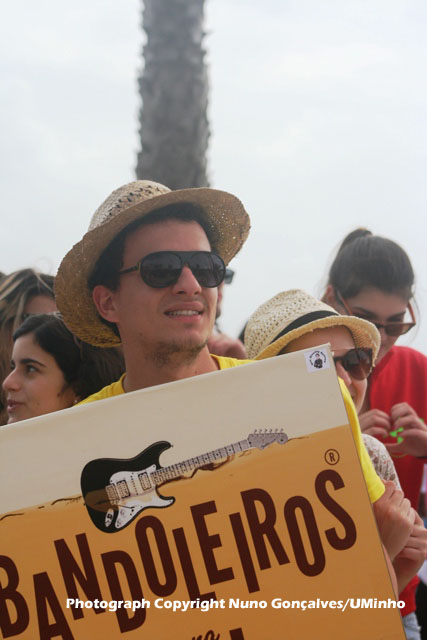 Imagem número 5 da galeria Gata na Praia