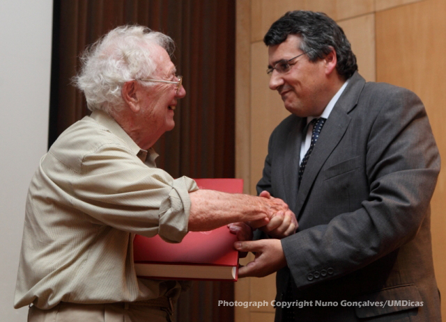Imagem número 5 da galeria Nobel da Medicina visita UMinho