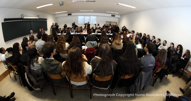 Imagem número 1 da galeria Aula do Ministro da Defesa