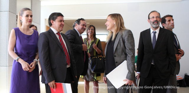Imagem número 8 da galeria Ministra da Justiça visita UMinho