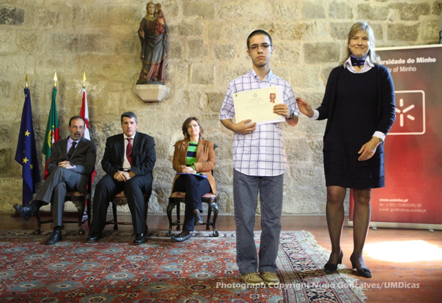 Imagem número 10 da galeria Bolsas de Mérito