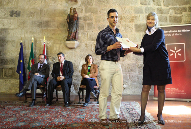 Imagem número 4 da galeria Bolsas de Mérito