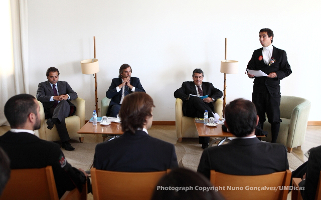 Imagem número 7 da galeria Protocolo Cartão Jovem AAUM