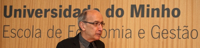 Imagem número 9 da galeria Cátedra Lloyd Braga